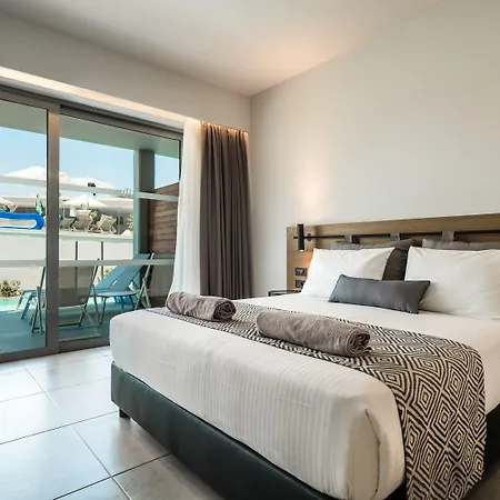 Hotel Harmony Crest (adults Only)